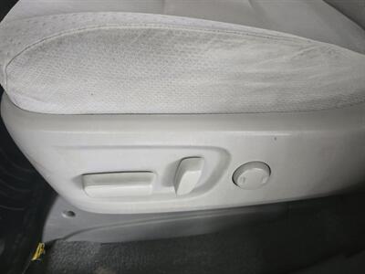 2020 Toyota Sienna LE 8-Passenger 4DR MINI-VAN   - Photo 18 - Hamilton, OH 45015