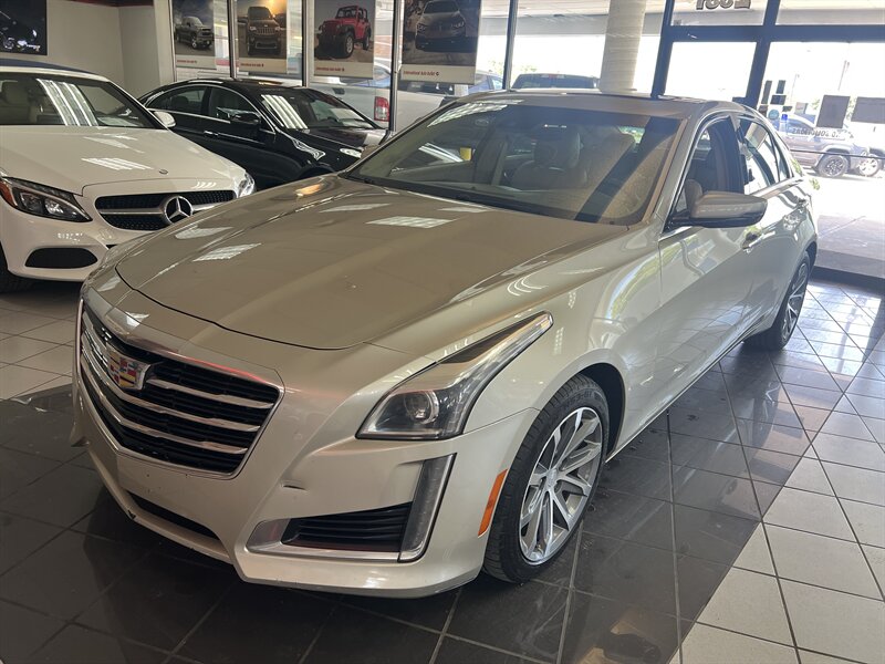 2016 Cadillac CTS 2.0T Luxury Collection 4DR SEDAN AWD - Photo 1 - Hamilton, OH 45015