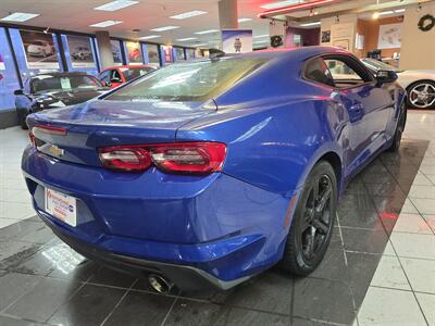 2021 Chevrolet Camaro LT 2DR COUPE   - Photo 5 - Hamilton, OH 45015