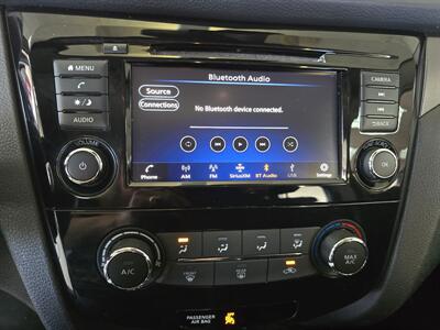 2020 Nissan Rogue Sport S   - Photo 20 - Hamilton, OH 45015