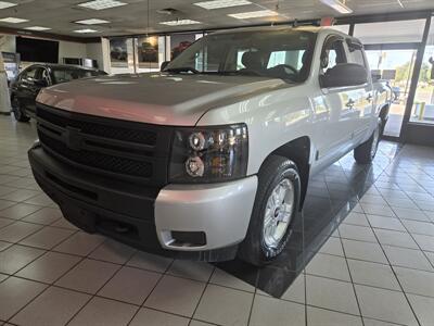 2012 Chevrolet Silverado 1500 LTZ CREW CAB 4X4 - Photo 2 - Hamilton, OH 45015