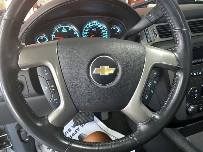 2012 Chevrolet Silverado 1500 LTZ CREW CAB 4X4 - Photo 30 - Hamilton, OH 45015