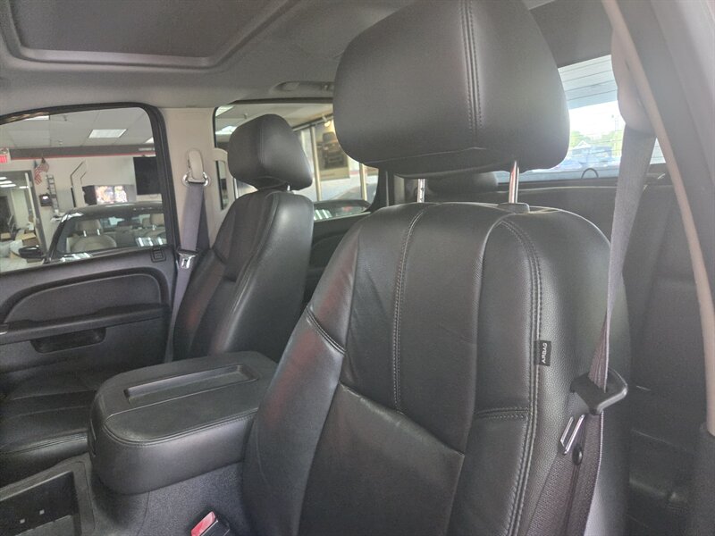2012 Chevrolet Silverado 1500 LTZ CREW CAB 4X4 - Photo 33 - Hamilton, OH 45015