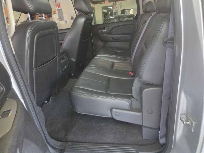 2012 Chevrolet Silverado 1500 LTZ CREW CAB 4X4 - Photo 24 - Hamilton, OH 45015