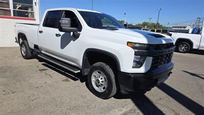 2021 Chevrolet Silverado 2500 Work Truck CREW CAB   - Photo 4 - Hamilton, OH 45015