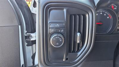 2021 Chevrolet Silverado 2500 Work Truck CREW CAB   - Photo 18 - Hamilton, OH 45015