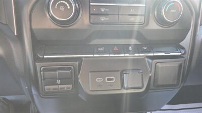 2021 Chevrolet Silverado 2500 Work Truck CREW CAB   - Photo 17 - Hamilton, OH 45015