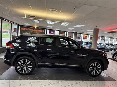 2020 Volkswagen Atlas Cross Sport V6 SEL R-Line 4Motion 4DR SUV AWD   - Photo 5 - Hamilton, OH 45015