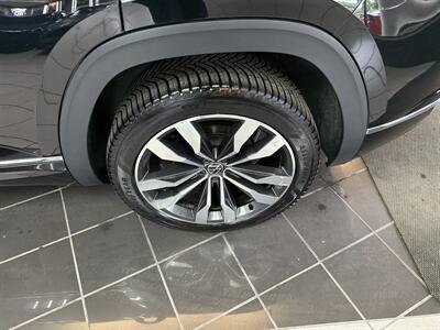 2020 Volkswagen Atlas Cross Sport V6 SEL R-Line 4Motion 4DR SUV AWD   - Photo 35 - Hamilton, OH 45015