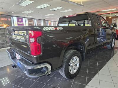 2019 Chevrolet Silverado 1500 LT   - Photo 5 - Hamilton, OH 45015