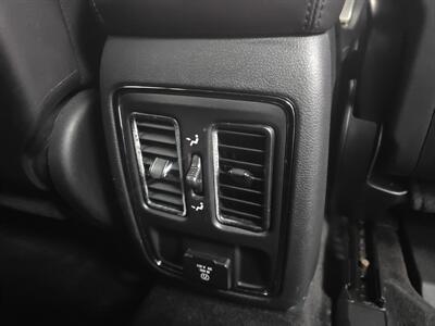 2017 Jeep Grand Cherokee Altitude 4DR SUV 4X4   - Photo 17 - Hamilton, OH 45015