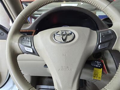 2007 Toyota Camry SE V6 2DR CONVERTIBLE   - Photo 21 - Hamilton, OH 45015