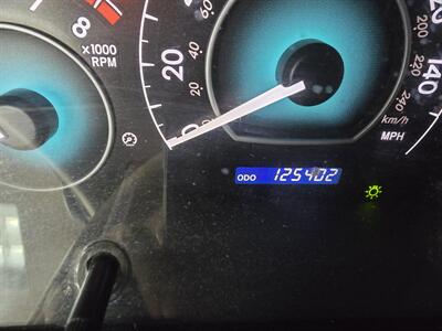 2007 Toyota Camry SE V6 2DR CONVERTIBLE   - Photo 23 - Hamilton, OH 45015