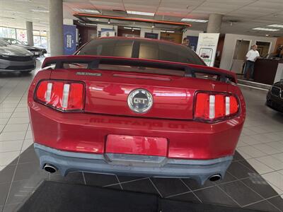 2012 Ford Mustang GT - Photo 6 - Hamilton, OH 45015
