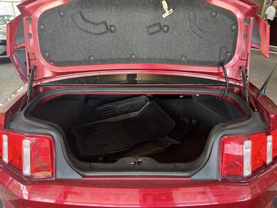 2012 Ford Mustang GT - Photo 17 - Hamilton, OH 45015