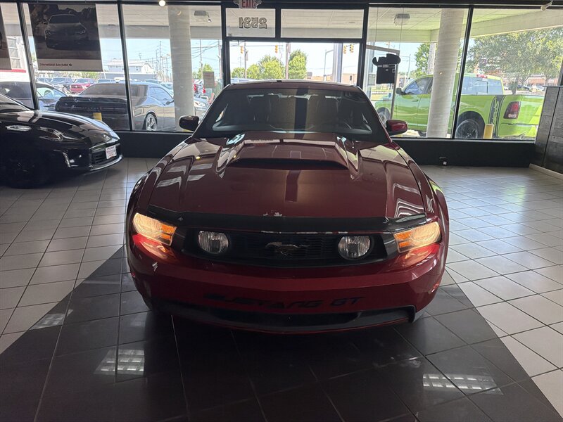 2012 Ford Mustang GT - Photo 4 - Hamilton, OH 45015