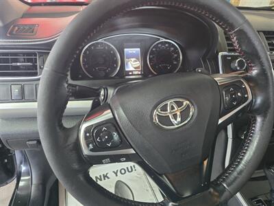 2015 Toyota Camry SE 4DR SEDAN   - Photo 24 - Hamilton, OH 45015