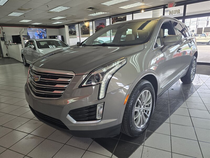 2018 Cadillac XT5 Luxury Collection 4DR SUV AWD   - Photo 1 - Hamilton, OH 45015
