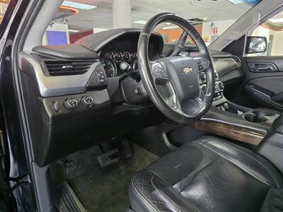 2015 Chevrolet Suburban LT 4DR SUV 4X4 - Photo 8 - Hamilton, OH 45015