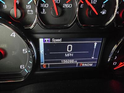 2015 Chevrolet Suburban LT 4DR SUV 4X4 - Photo 29 - Hamilton, OH 45015