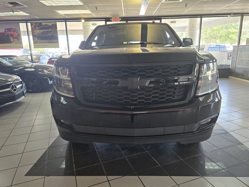 2015 Chevrolet Suburban LT 4DR SUV 4X4 - Photo 2 - Hamilton, OH 45015