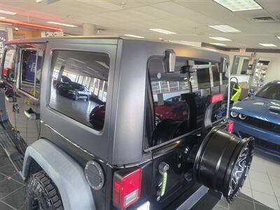 2013 Jeep Wrangler Unlimited Sahara 4X4 4DR SUV - Photo 32 - Hamilton, OH 45015