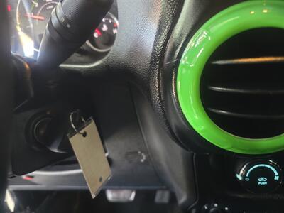 2013 Jeep Wrangler Unlimited Sahara 4X4 4DR SUV - Photo 26 - Hamilton, OH 45015