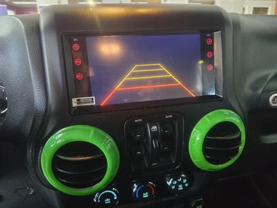 2013 Jeep Wrangler Unlimited Sahara 4X4 4DR SUV - Photo 21 - Hamilton, OH 45015