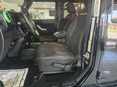 2013 Jeep Wrangler Unlimited Sahara 4X4 4DR SUV - Photo 9 - Hamilton, OH 45015