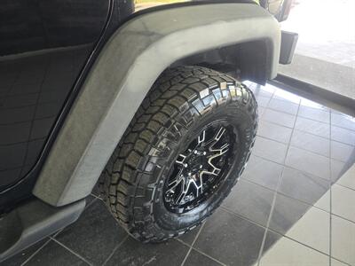 2013 Jeep Wrangler Unlimited Sahara 4X4 4DR SUV - Photo 34 - Hamilton, OH 45015