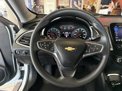 2024 Chevrolet Malibu LT 4DR SEDAN w/1LT - Photo 12 - Hamilton, OH 45015