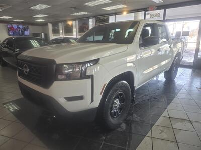 2022 Nissan Frontier S 4DR CREW PICKUP - Photo 1 - Hamilton, OH 45015