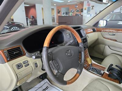 2006 Lexus LS Base 4DR SEDAN   - Photo 9 - Hamilton, OH 45015