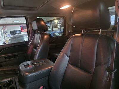 2014 Chevrolet Silverado 2500 LTZ CREW CAB 4X4/Z71/V8/DIESEL   - Photo 30 - Hamilton, OH 45015