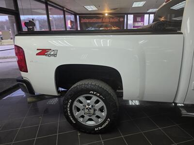 2014 Chevrolet Silverado 2500 LTZ CREW CAB 4X4/Z71/V8/DIESEL   - Photo 42 - Hamilton, OH 45015