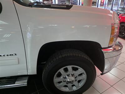 2014 Chevrolet Silverado 2500 LTZ CREW CAB 4X4/Z71/V8/DIESEL   - Photo 41 - Hamilton, OH 45015