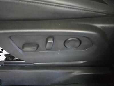 2025 GMC Sierra 1500 SLT CREW CAB4X4/V8   - Photo 20 - Hamilton, OH 45015