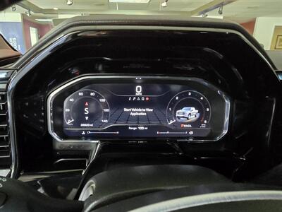 2025 GMC Sierra 1500 SLT CREW CAB4X4/V8   - Photo 32 - Hamilton, OH 45015