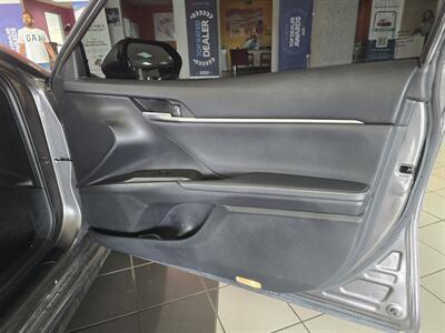 2023 Toyota Camry XSE V6 4DR SEDAN   - Photo 12 - Hamilton, OH 45015