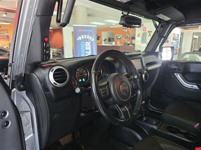 2015 Jeep Wrangler Sahara 4DR JEEP 4X4   - Photo 8 - Hamilton, OH 45015