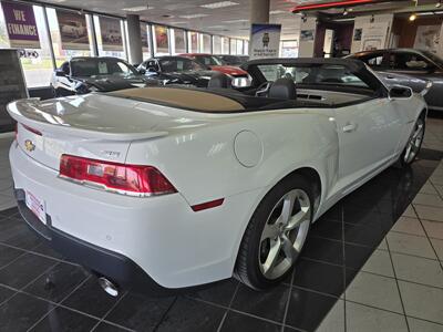 2015 Chevrolet Camaro SS 2DR CONVERTIBLE/V8   - Photo 5 - Hamilton, OH 45015