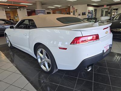 2015 Chevrolet Camaro SS 2DR CONVERTIBLE/V8   - Photo 12 - Hamilton, OH 45015