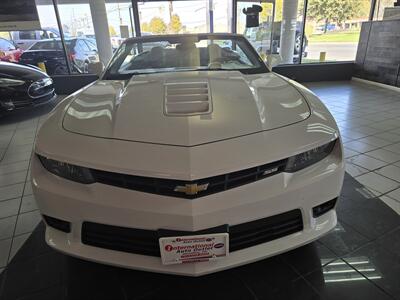 2015 Chevrolet Camaro SS 2DR CONVERTIBLE/V8   - Photo 2 - Hamilton, OH 45015