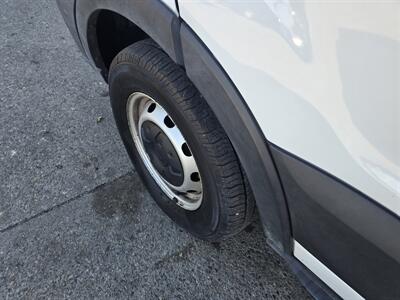 2019 Ford Transit 250 3DR MEDIUM ROOF EXT CARGO VAN   - Photo 32 - Hamilton, OH 45015