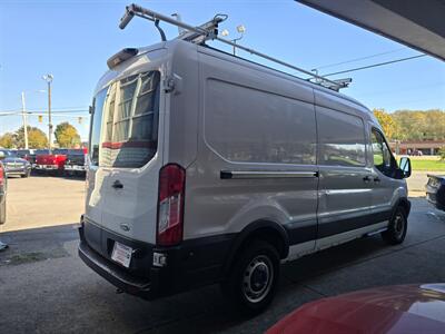 2019 Ford Transit 250 3DR MEDIUM ROOF EXT CARGO VAN   - Photo 6 - Hamilton, OH 45015