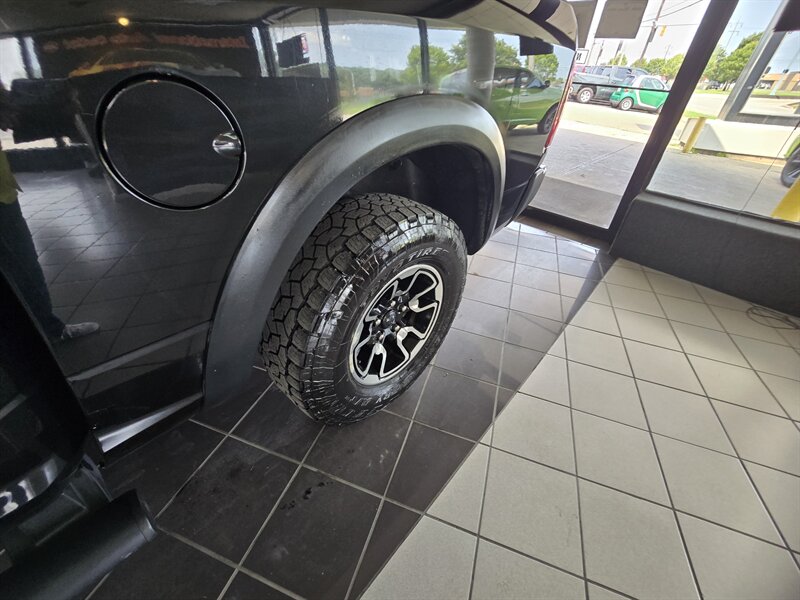 2016 RAM 1500 Rebel 4DR CREW CAB 4X4/HEMI - Photo 43 - Hamilton, OH 45015
