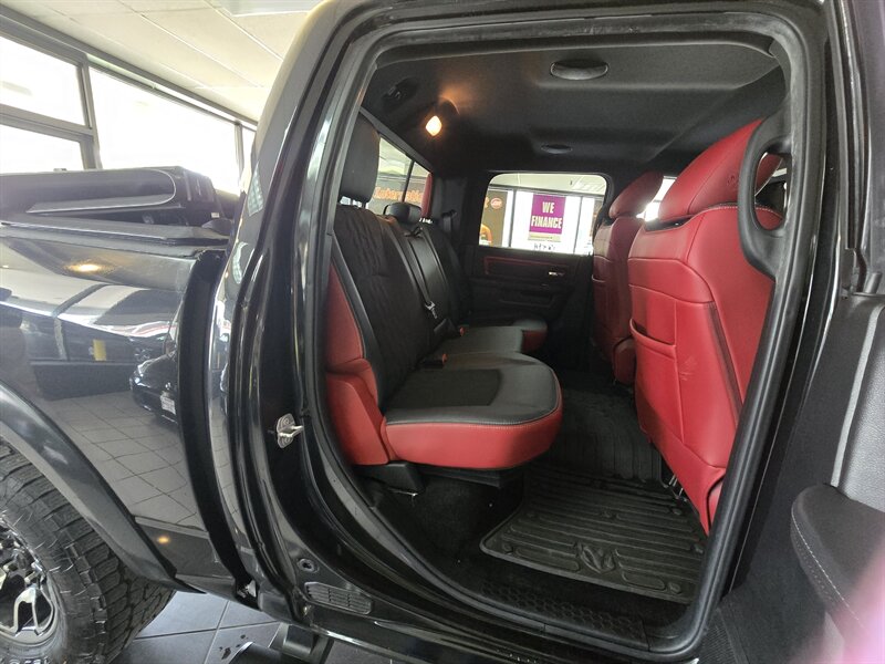 2016 RAM 1500 Rebel 4DR CREW CAB 4X4/HEMI - Photo 17 - Hamilton, OH 45015