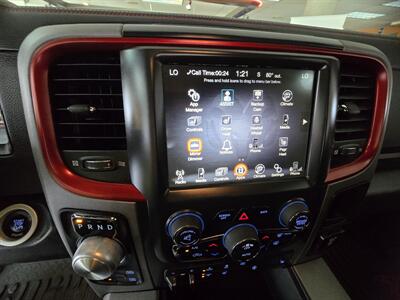 2016 RAM 1500 Rebel 4DR CREW CAB 4X4/HEMI - Photo 27 - Hamilton, OH 45015