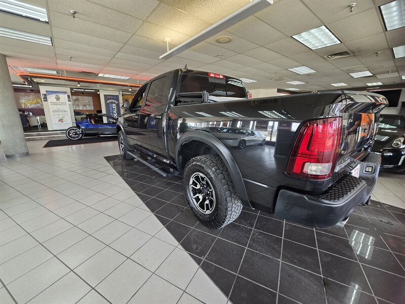2016 RAM 1500 Rebel 4DR CREW CAB 4X4/HEMI - Photo 6 - Hamilton, OH 45015
