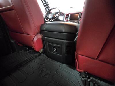 2016 RAM 1500 Rebel 4DR CREW CAB 4X4/HEMI - Photo 18 - Hamilton, OH 45015